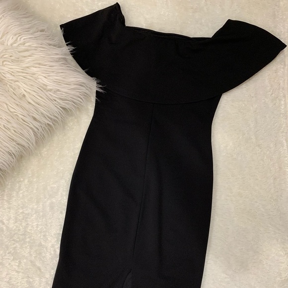 Black dress - Picture 2 of 2